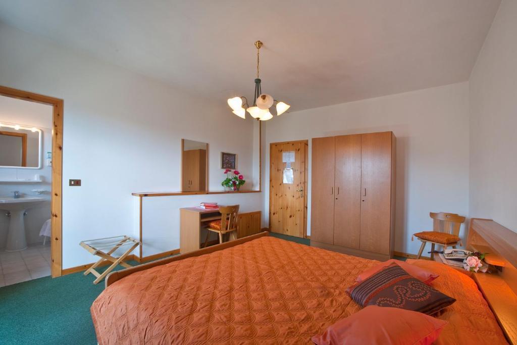 Albergo Negritella Borgo Valsugana Quarto foto